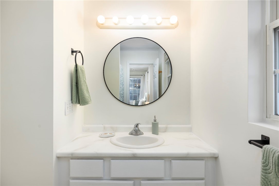 13 Foster Farm Drive