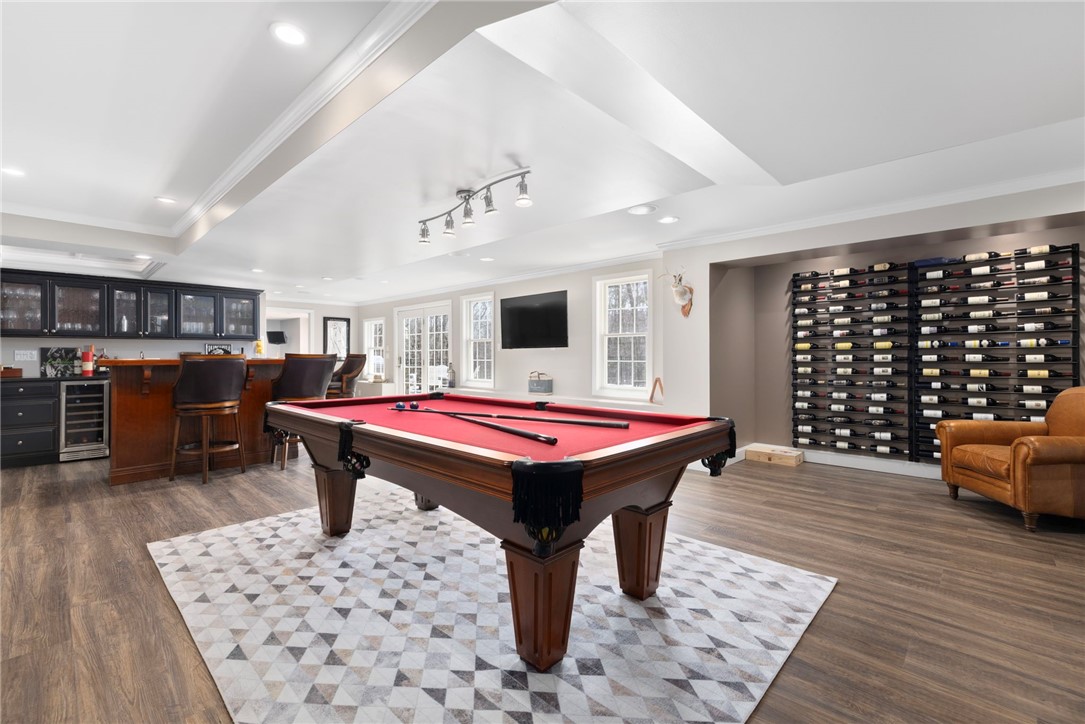 25 Hoyer Court