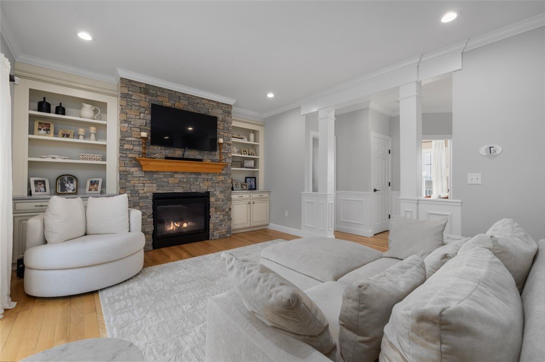 10 Jessica Lee Court