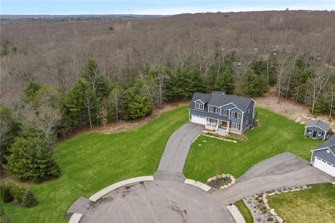 10 Jessica Lee Court