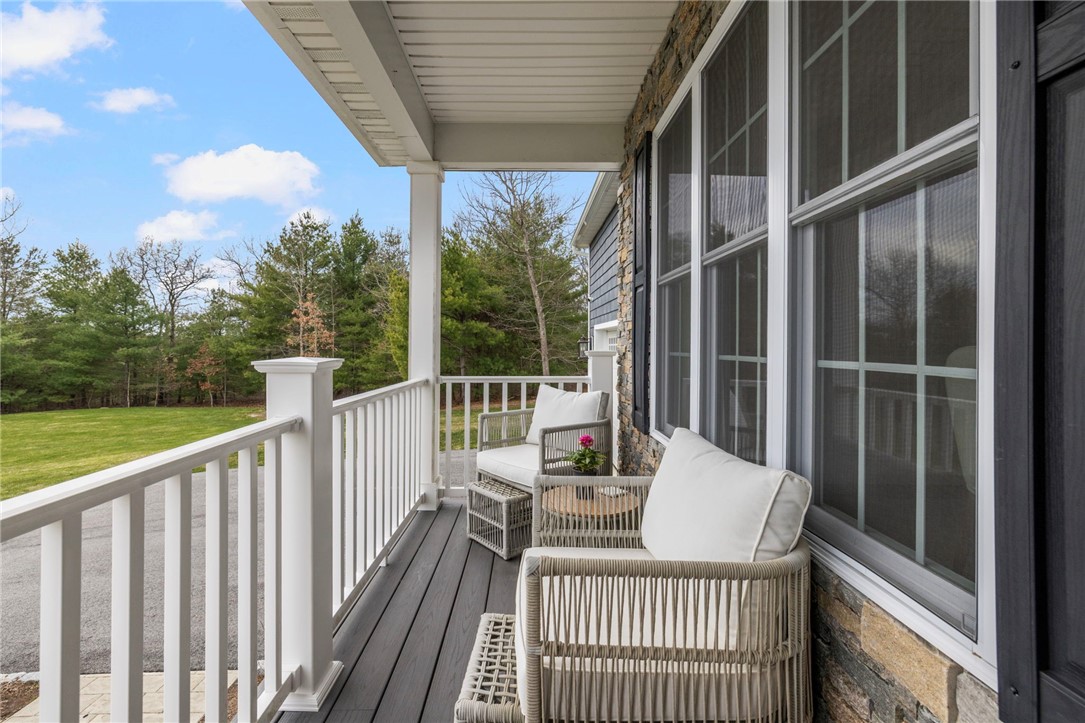 10 Jessica Lee Court