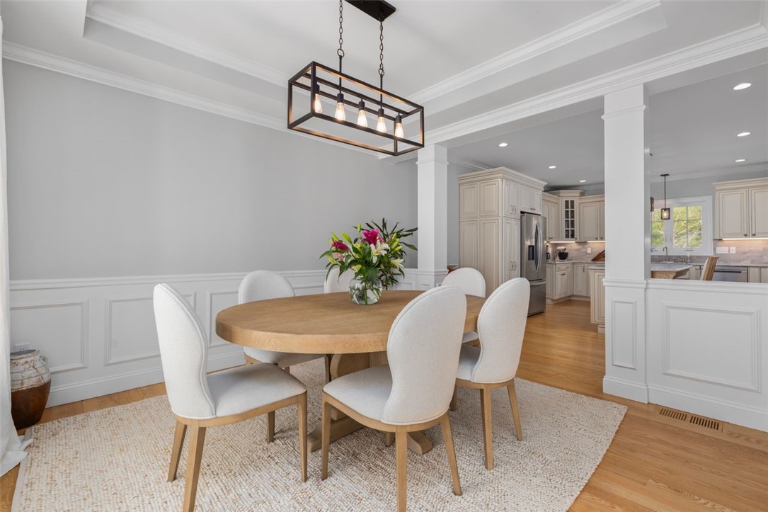 10 Jessica Lee Court