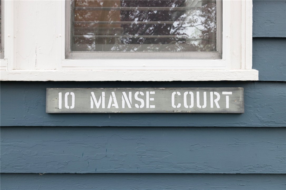 10 Manse Court