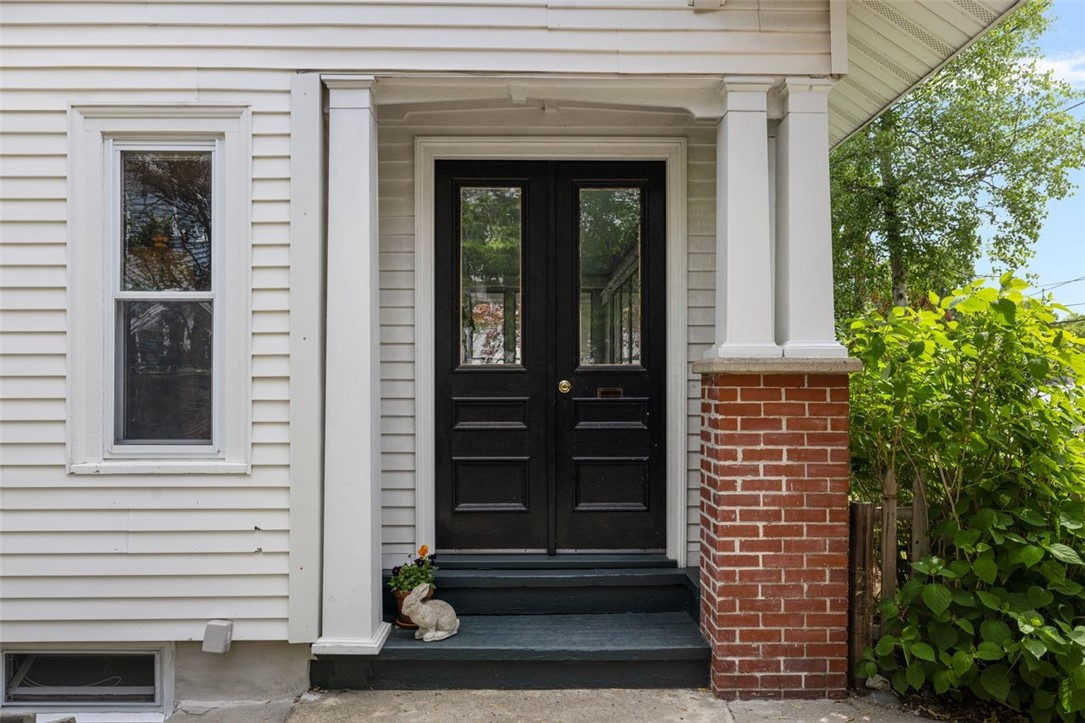 11 Glenwood Avenue