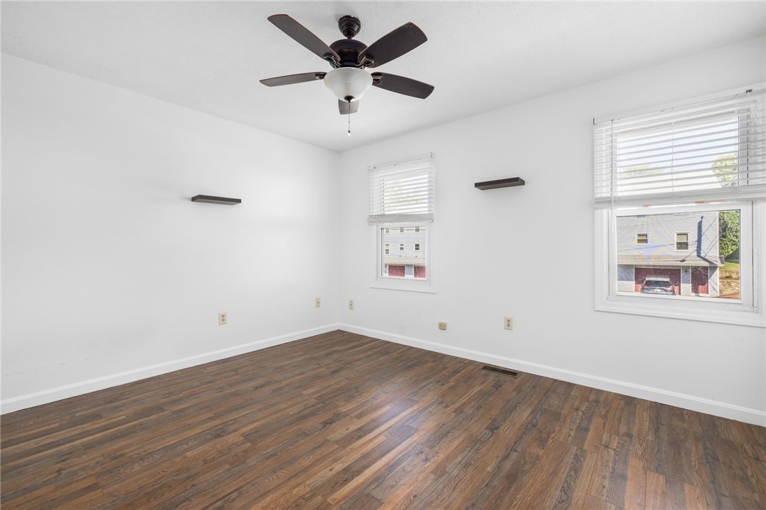 4 Smithfield Road 18