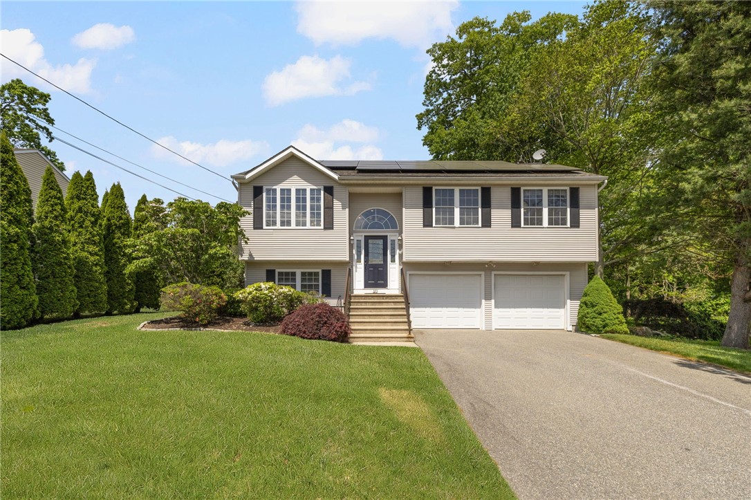 111 South Comstock Parkway