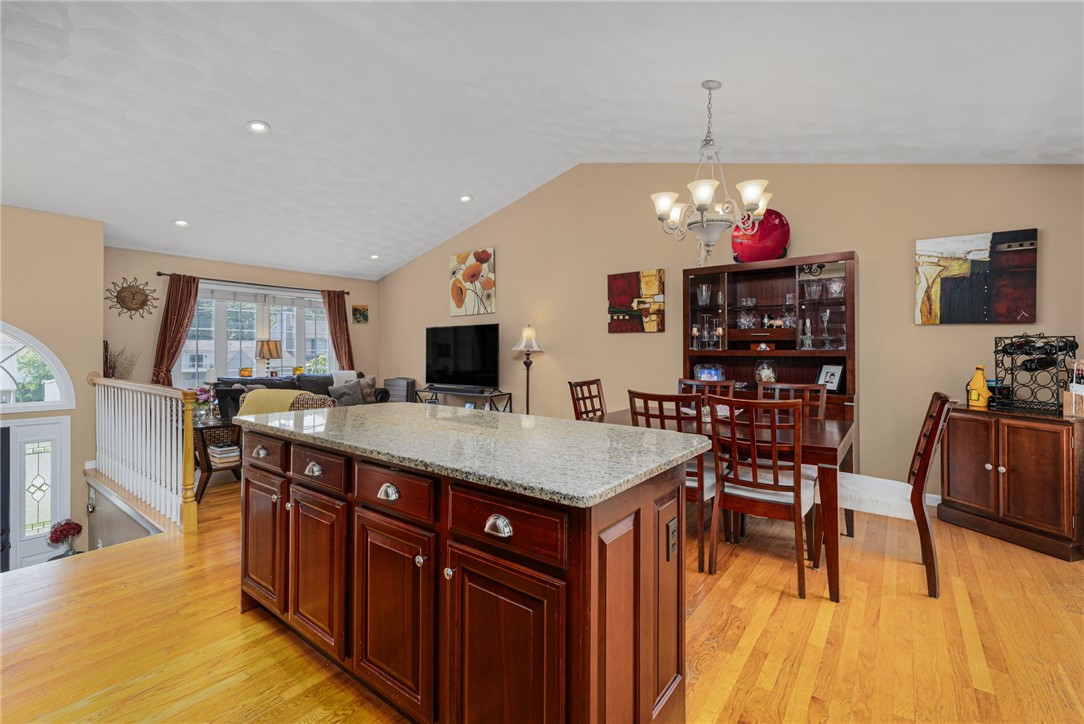 111 South Comstock Parkway