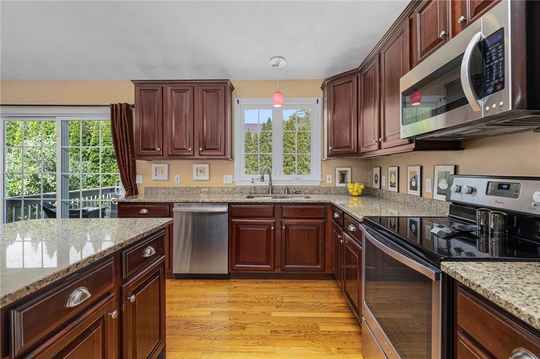111 South Comstock Parkway