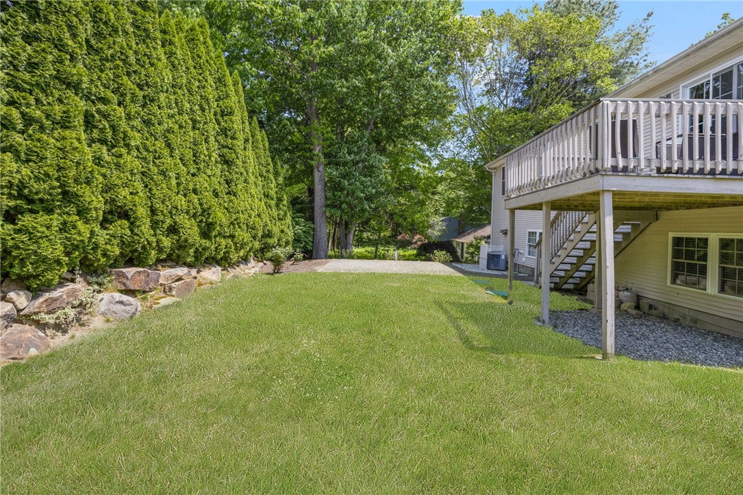 111 South Comstock Parkway