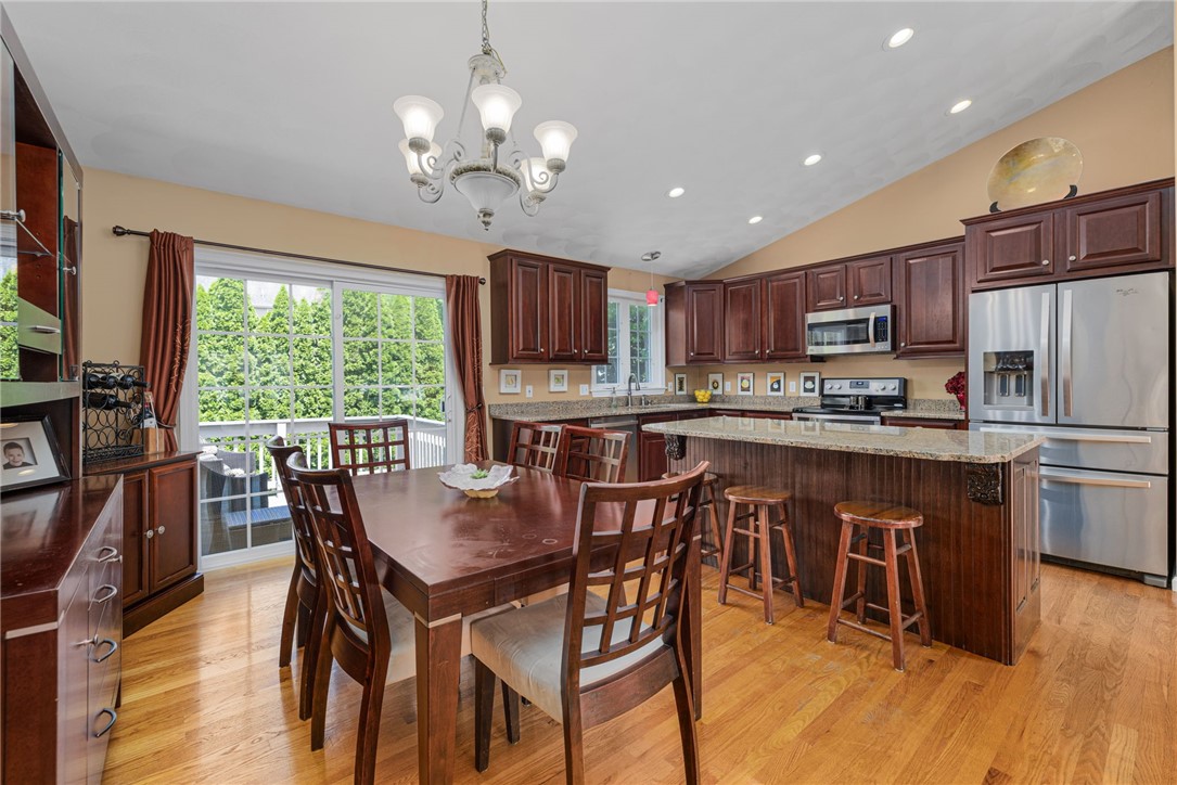 111 South Comstock Parkway