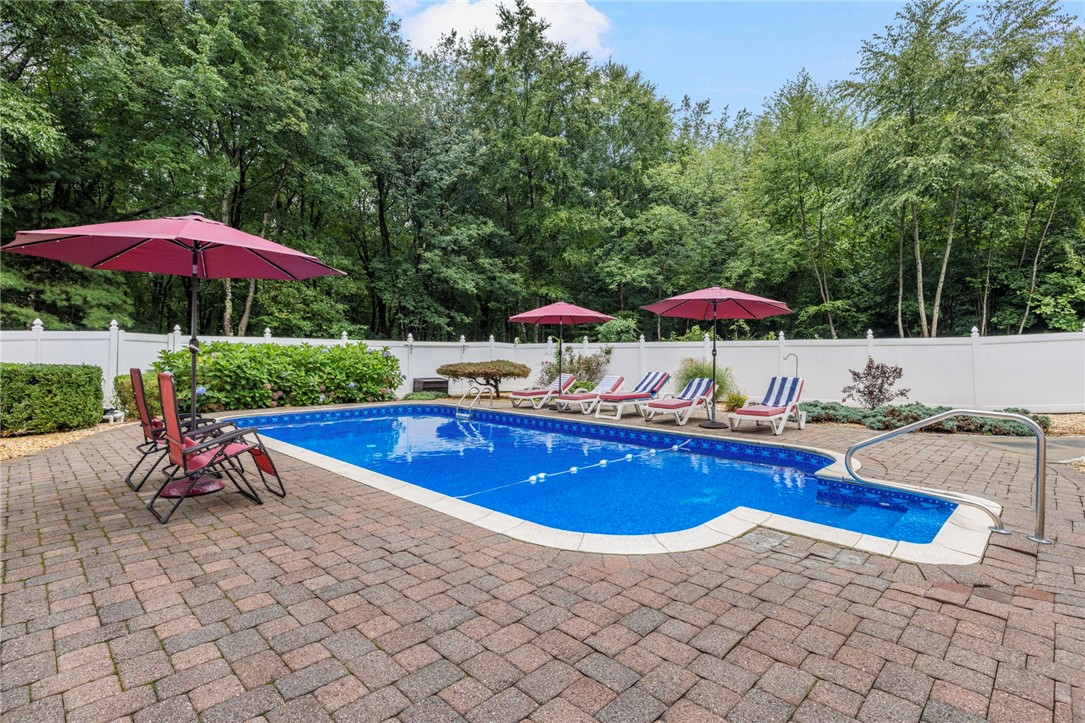 42 Deer Run Drive