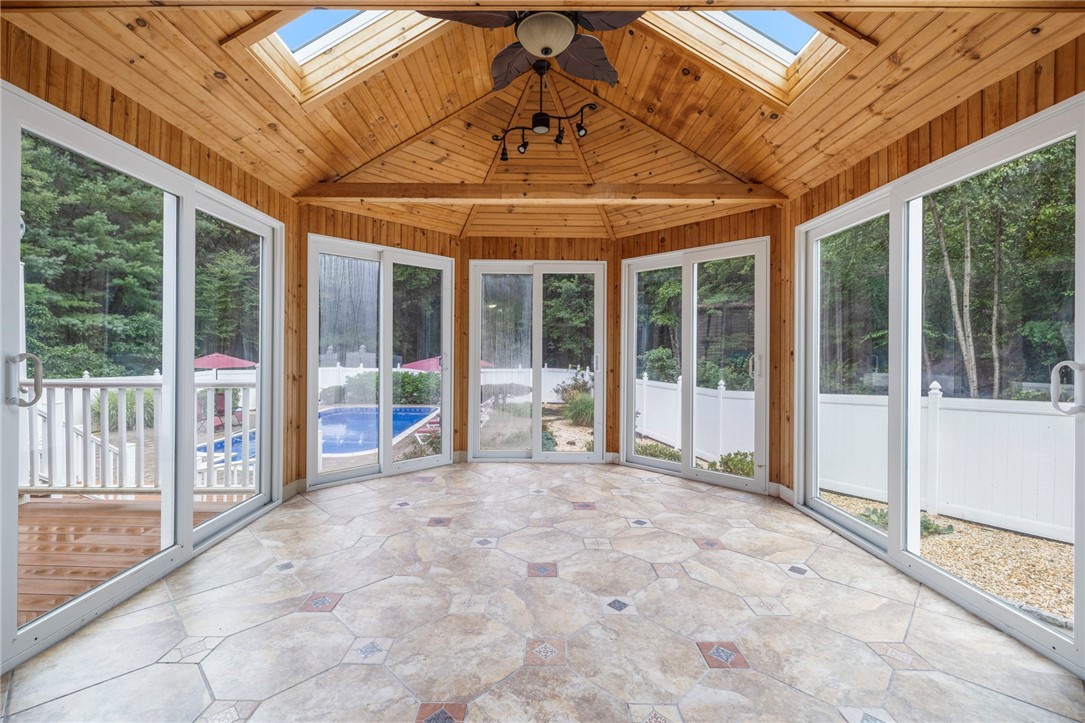 42 Deer Run Drive