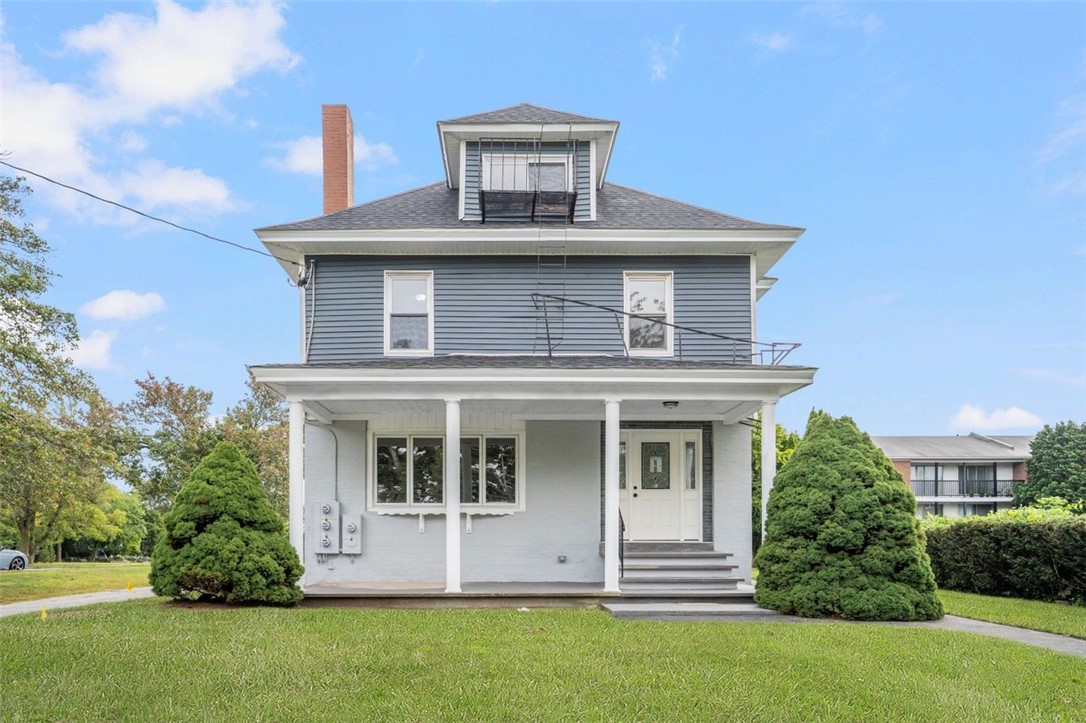 3222 Pawtucket Avenue