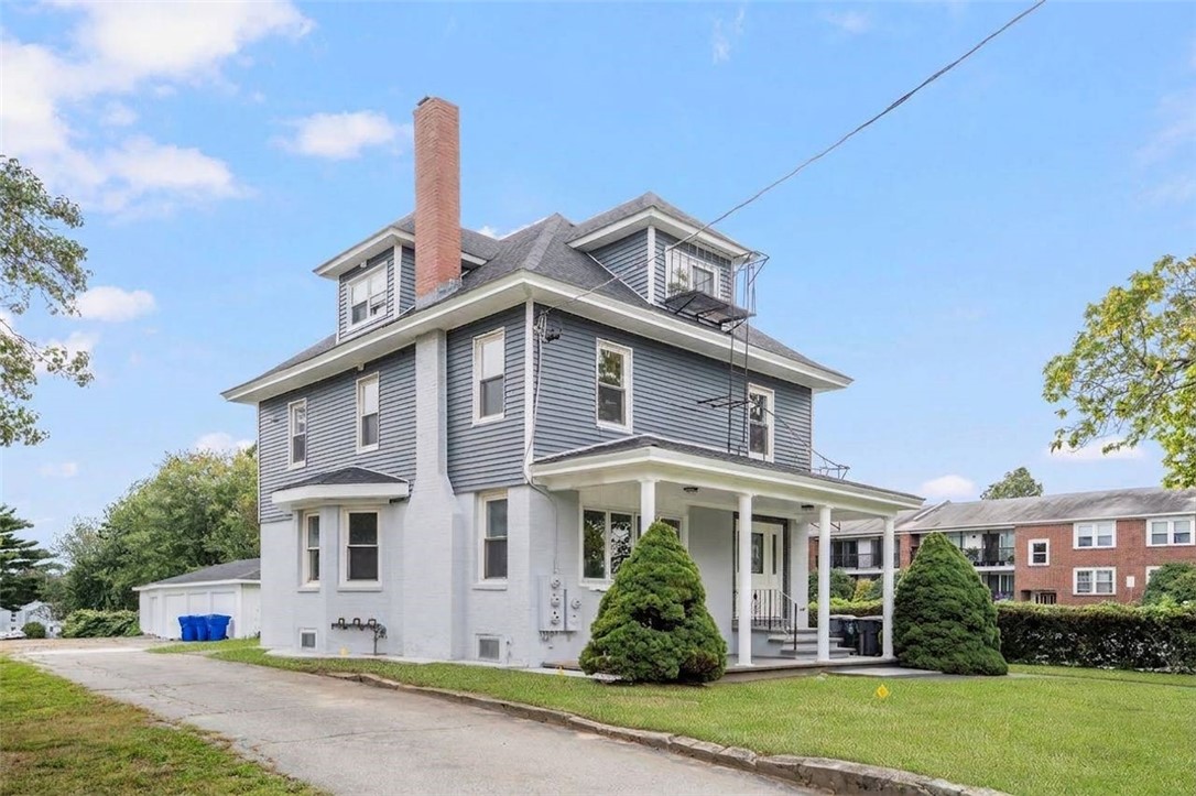 3222 Pawtucket Avenue East Providence RI