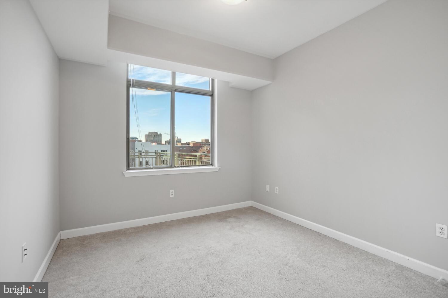 1000 N Randolph St #904