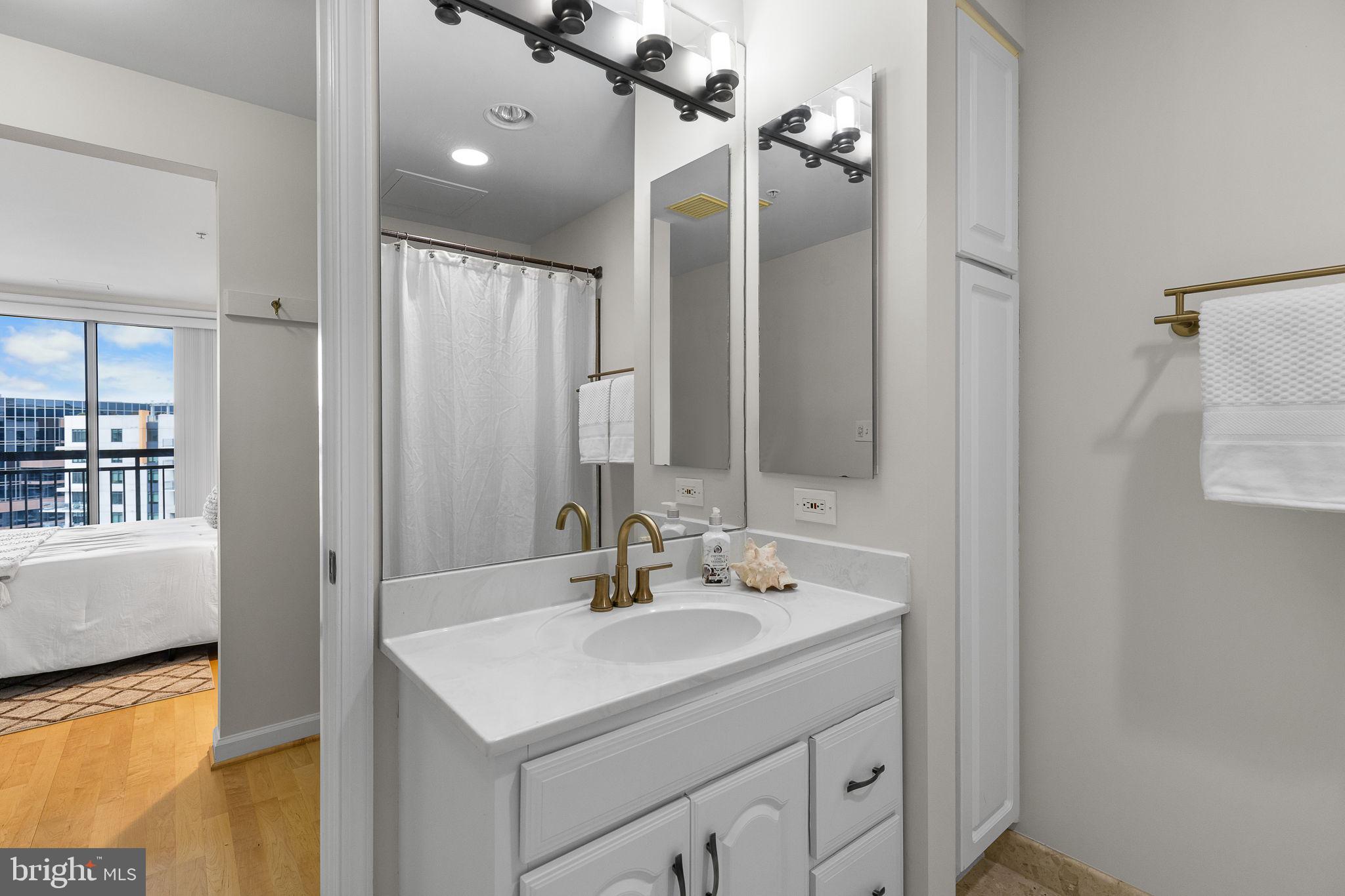 901 N Monroe St #1208