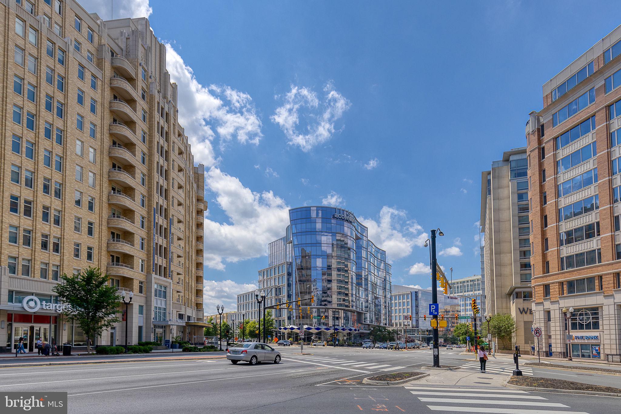 901 N Monroe St #1208