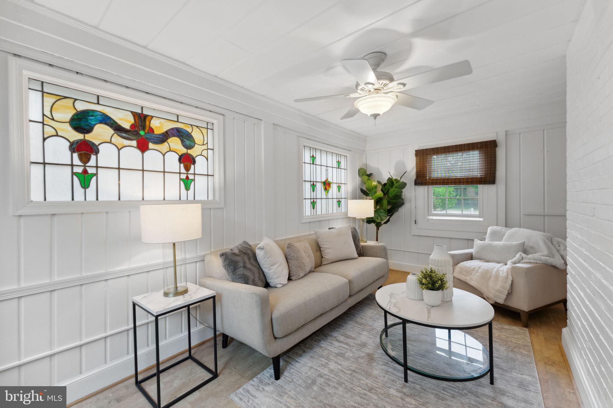 2401 N George Mason Dr