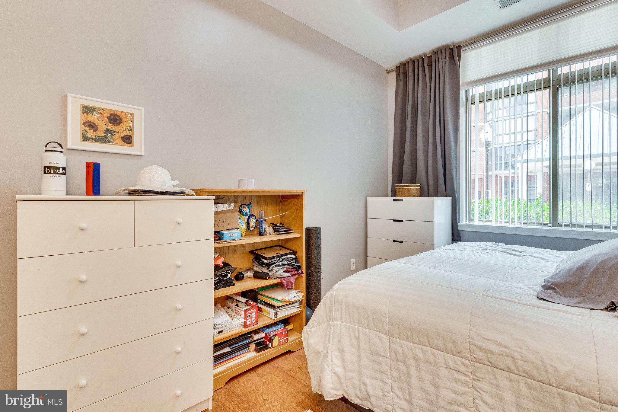 1000 N Randolph St #105