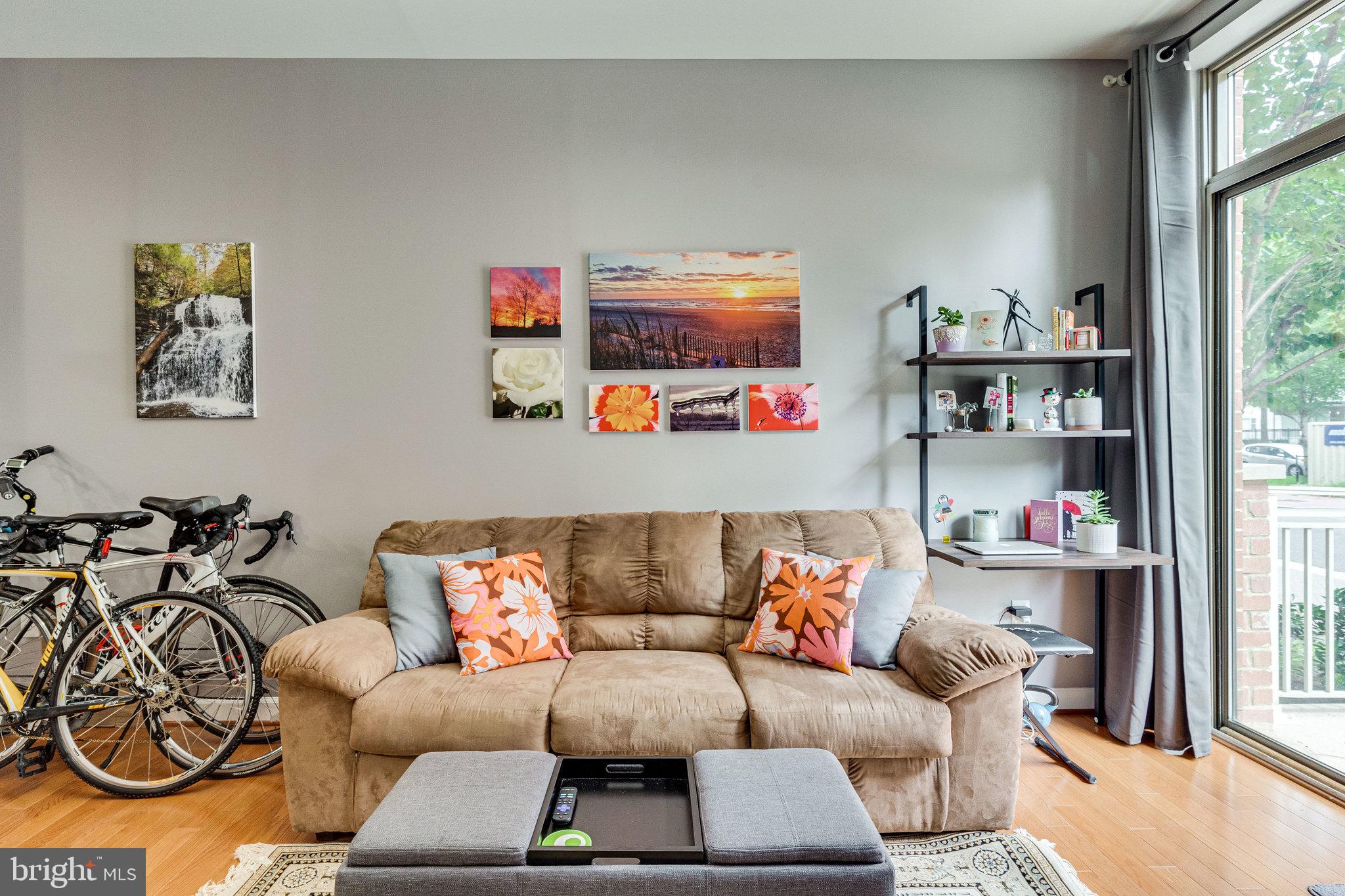 1000 N Randolph St #105