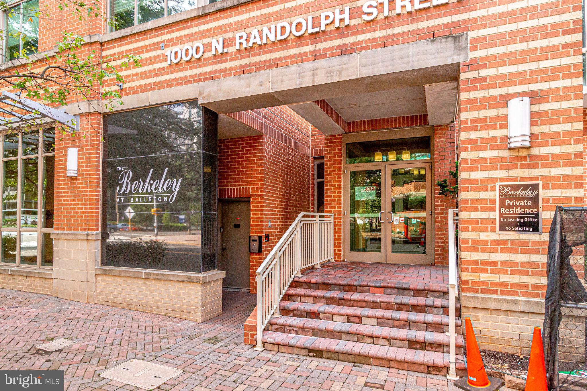 1000 N Randolph St #105