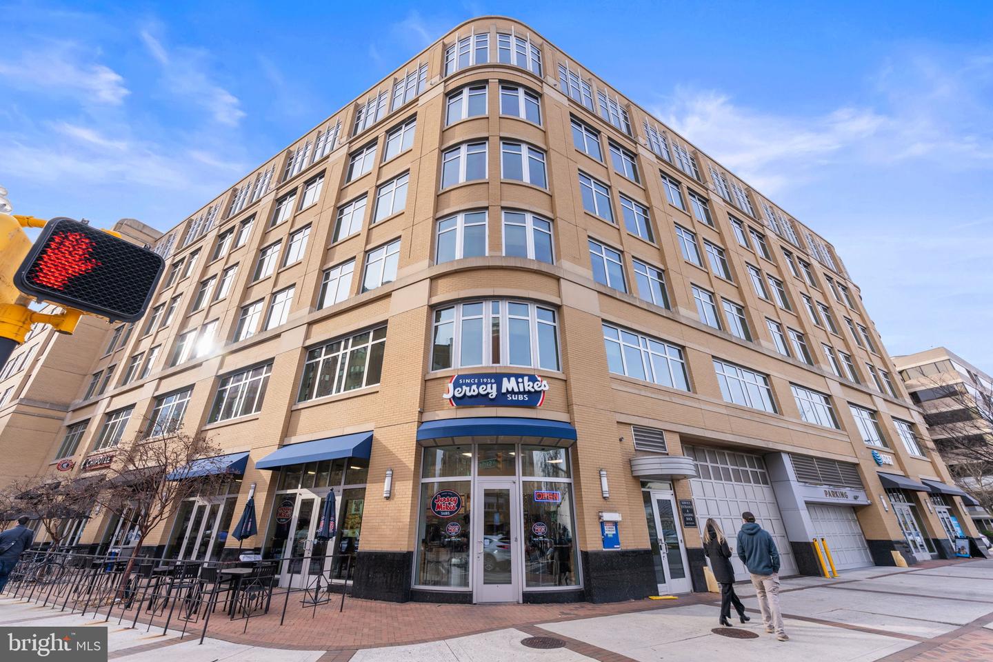 1201 N Garfield St #601