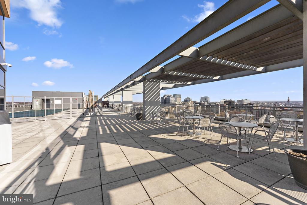 1536 N SCOTT STREET TH-10