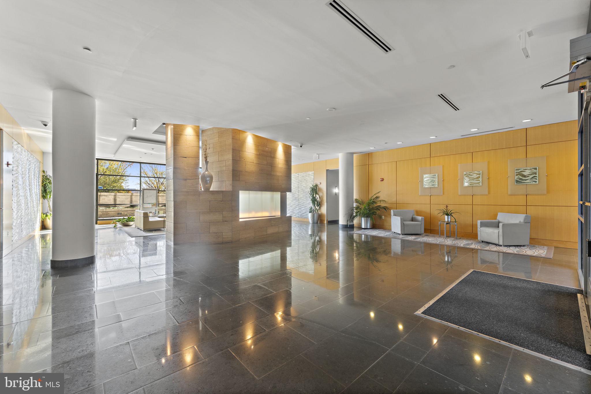 1536 N SCOTT STREET TH-10