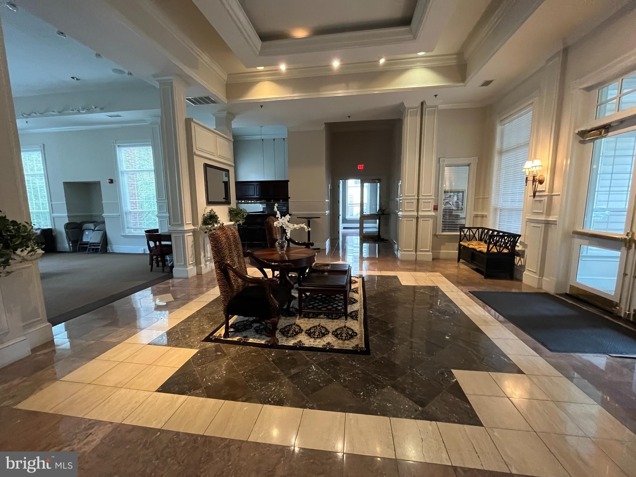 1530 Spring Gate #9209