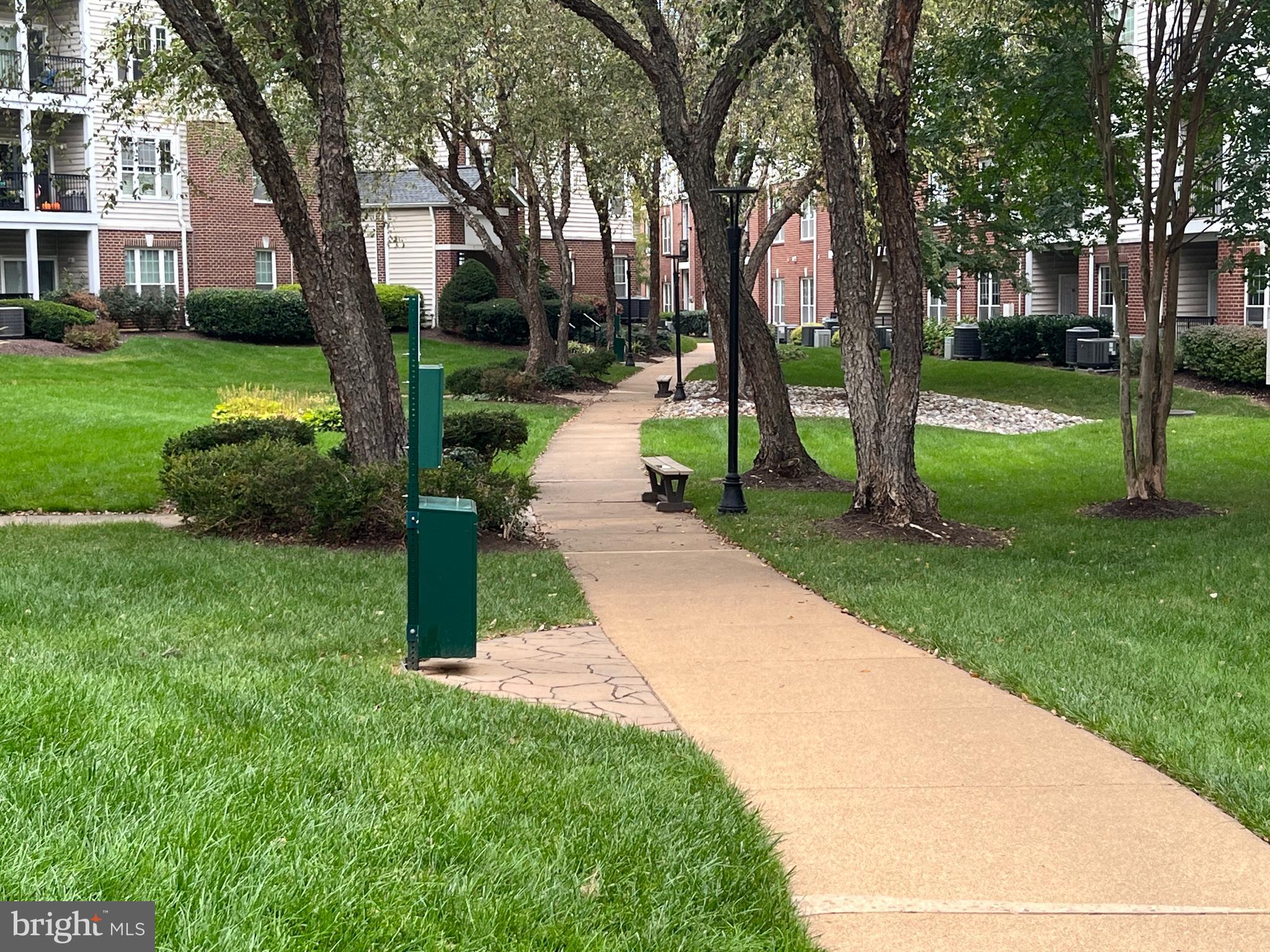 1530 Spring Gate #9209