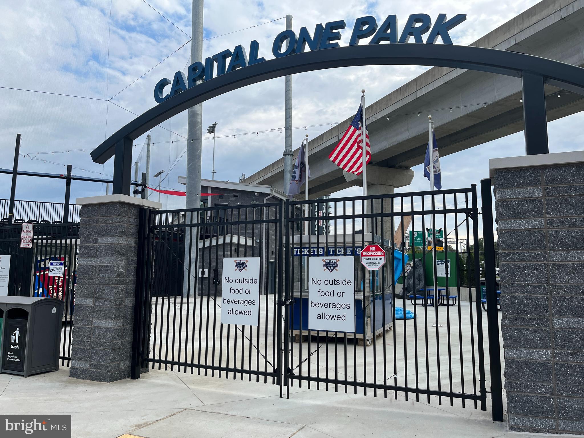 1530 Spring Gate #9209