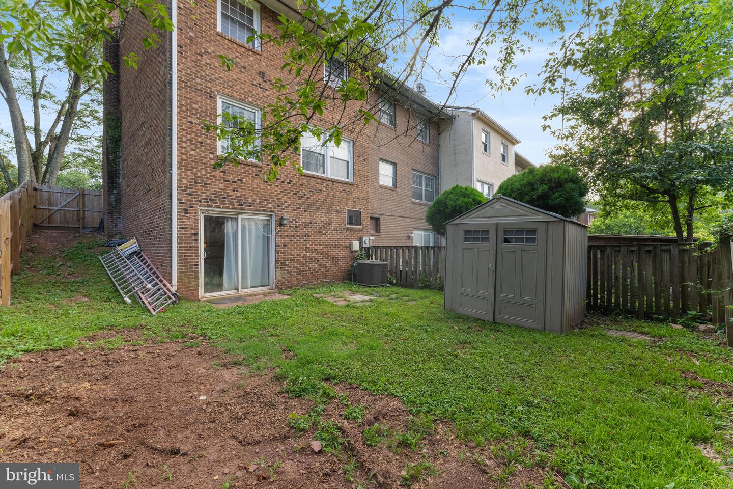 14710 Bentley Sq