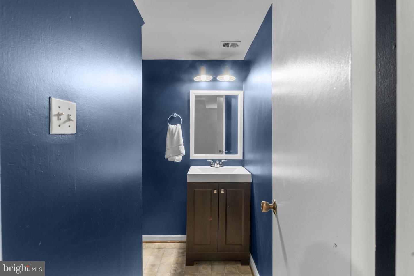 14710 Bentley Sq