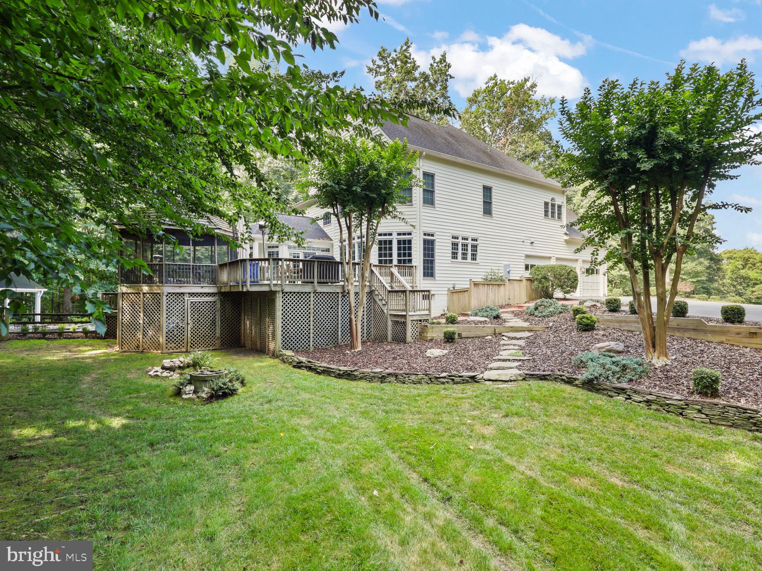 8197 COTTAGE ROSE COURT
