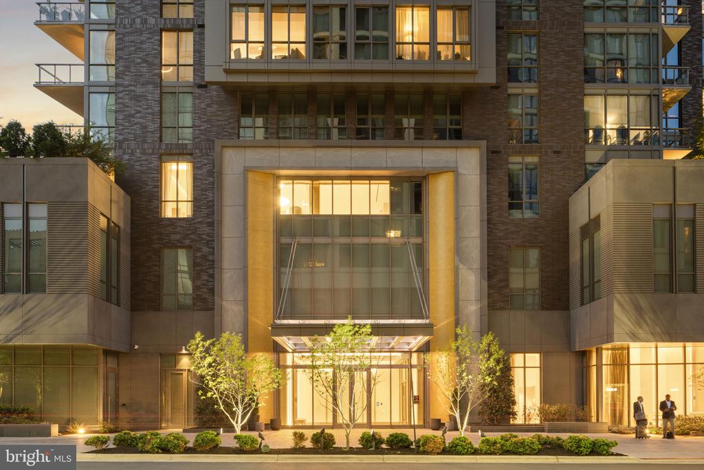 7887 JONES BRANCH DRIVE Unit: 1503