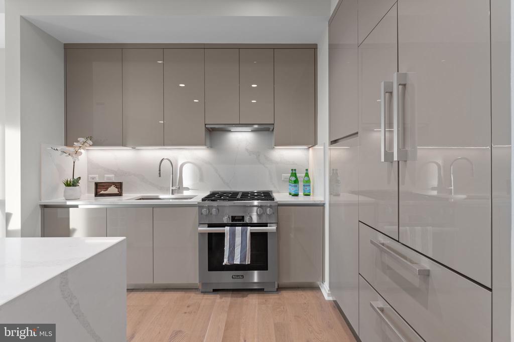 7887 JONES BRANCH DRIVE Unit: 1503
