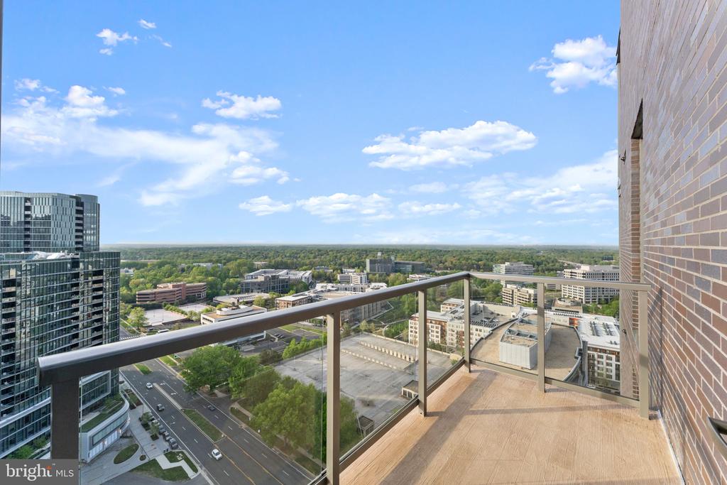 7887 JONES BRANCH DRIVE Unit: 1503