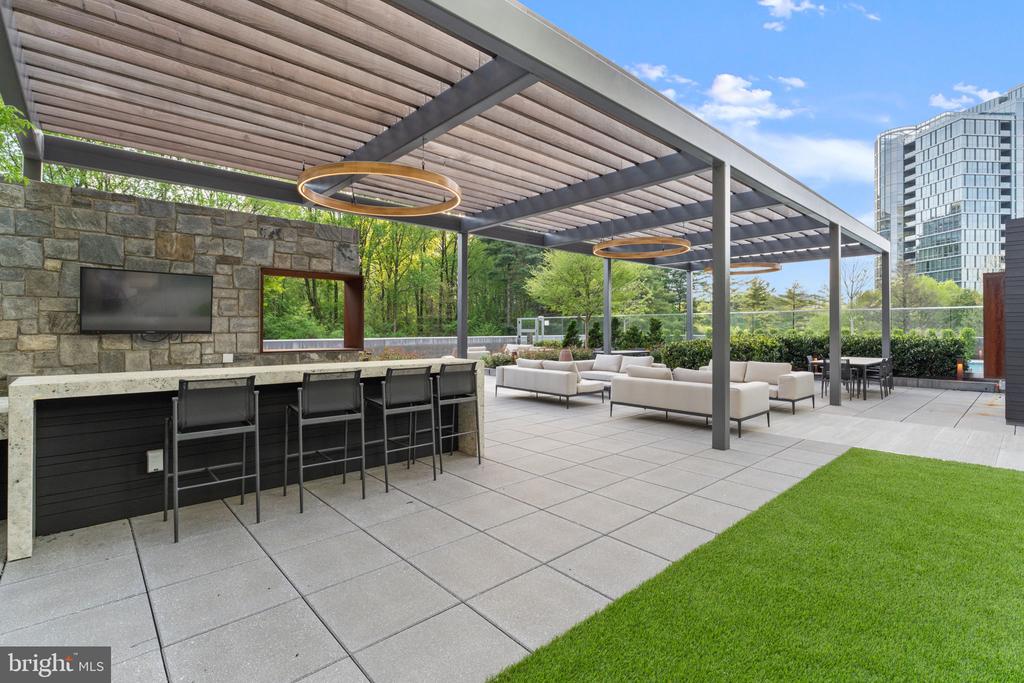 7887 JONES BRANCH DRIVE Unit: 1503