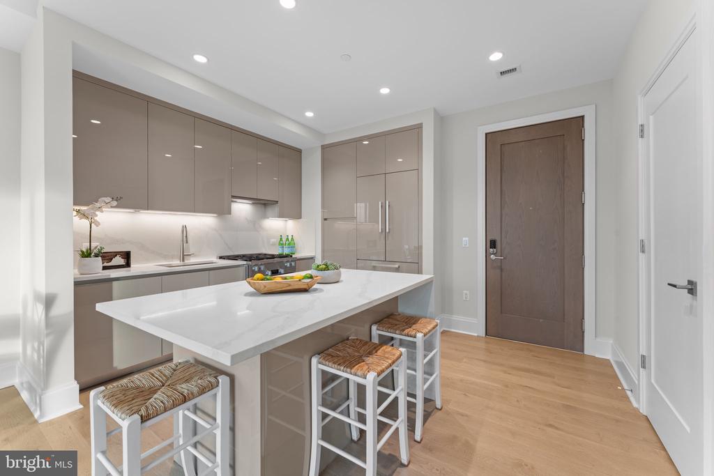 7887 JONES BRANCH DRIVE Unit: 1503