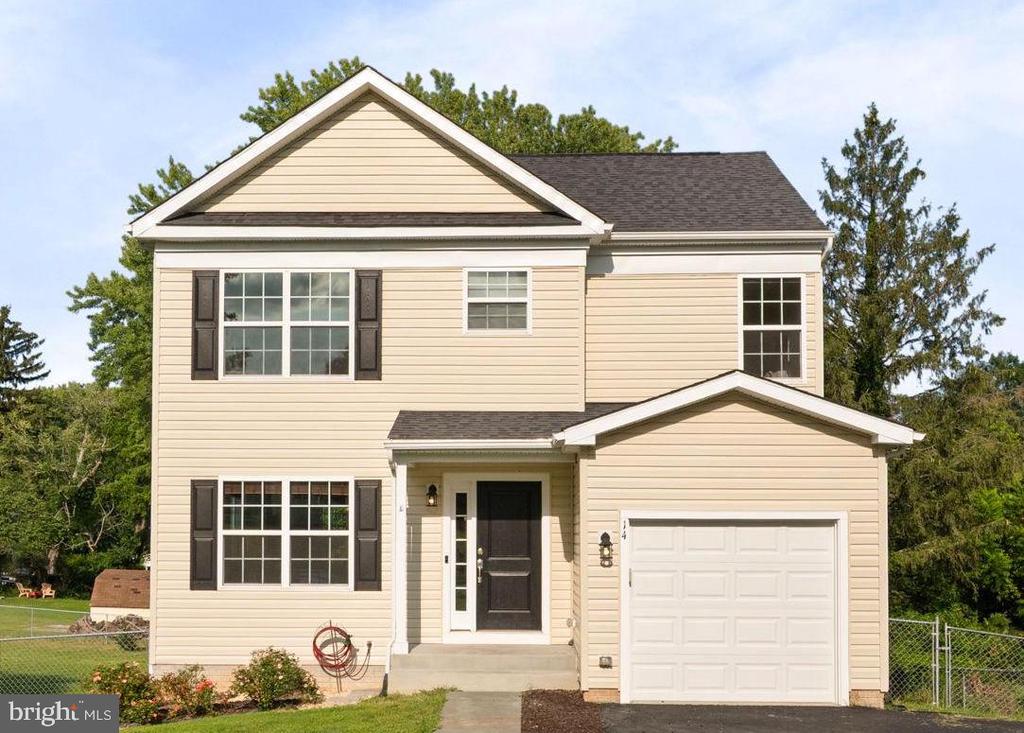 14 S LOCUST STREET
