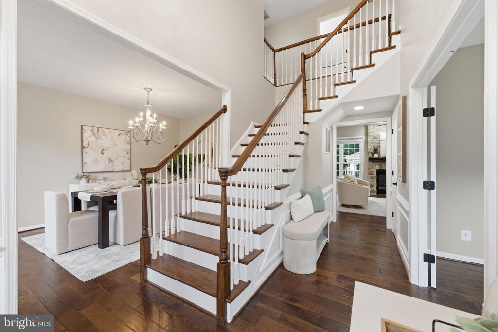 43909 CHURCHILL GLEN DRIVE