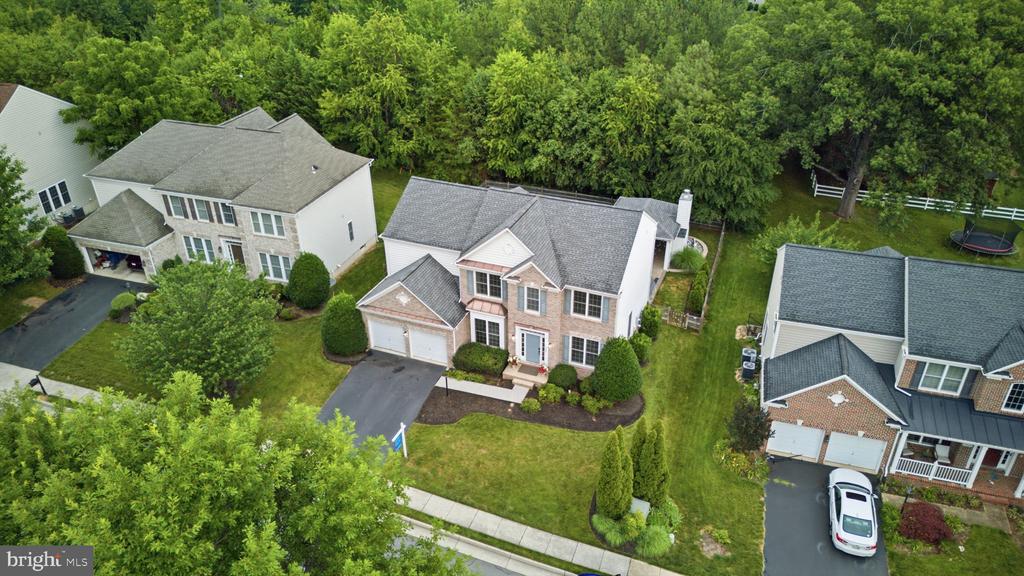 43909 CHURCHILL GLEN DRIVE