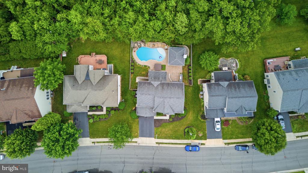 43909 CHURCHILL GLEN DRIVE