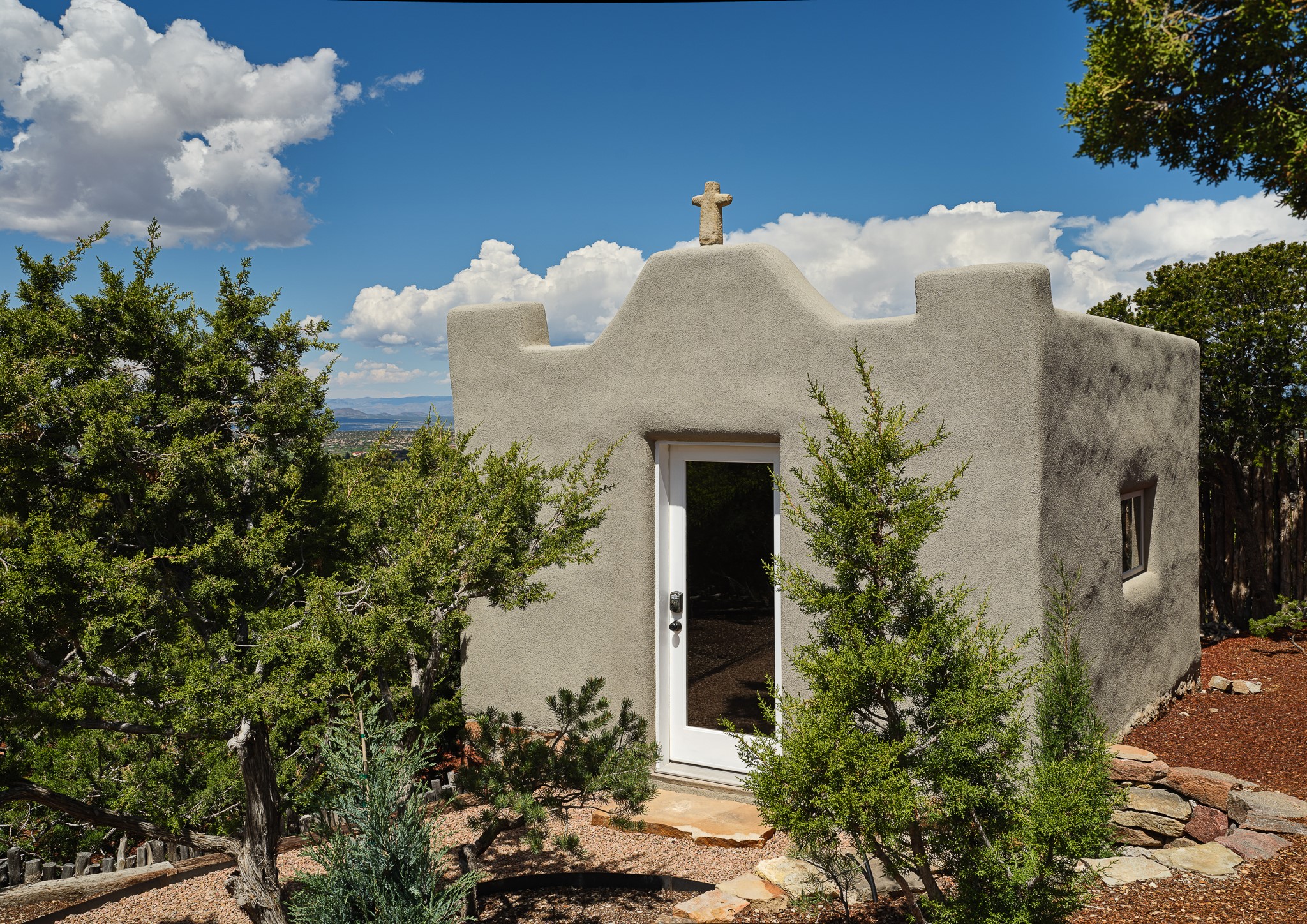 1304 Hummingbird Court