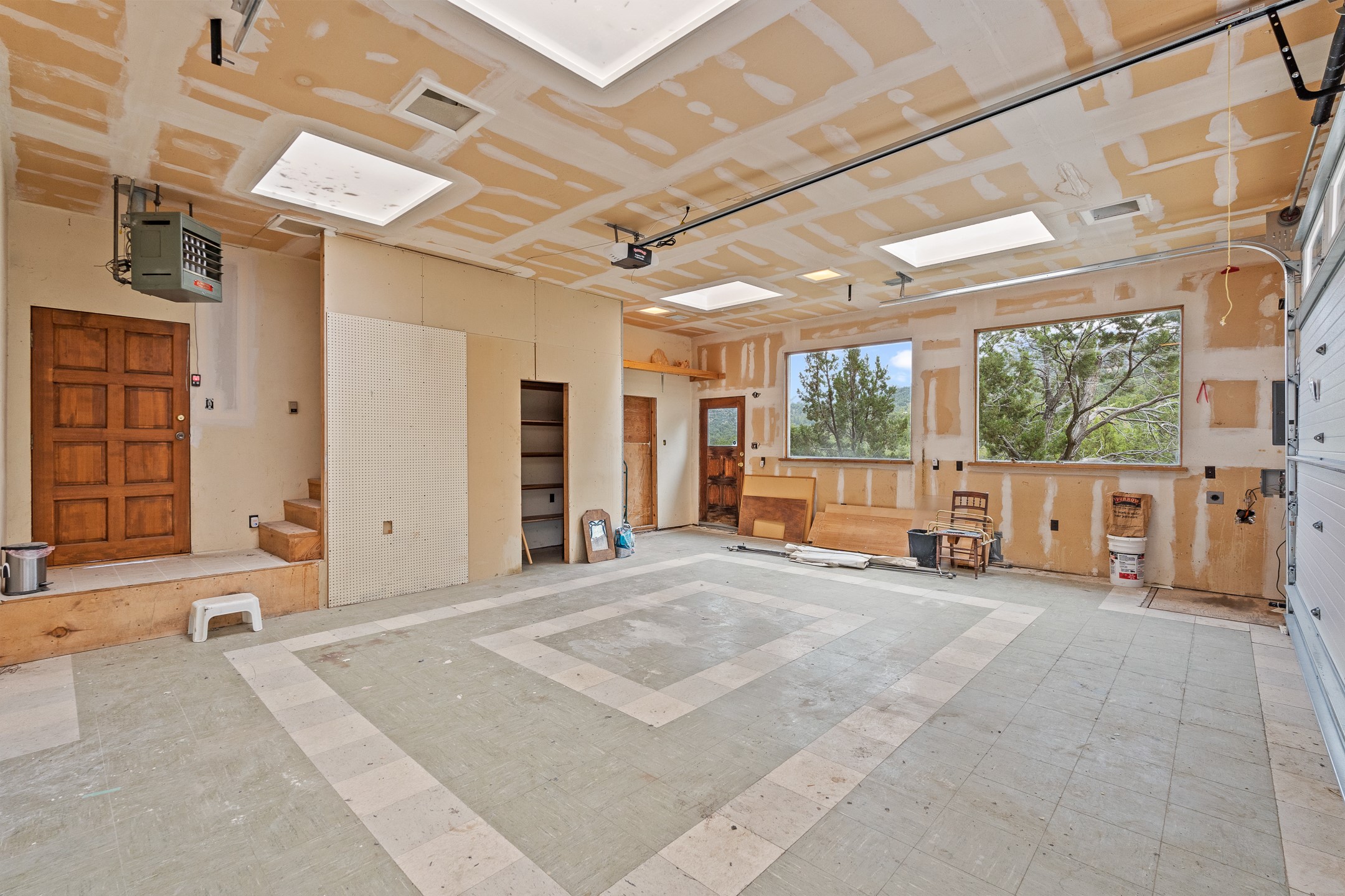 7 Stacy Road