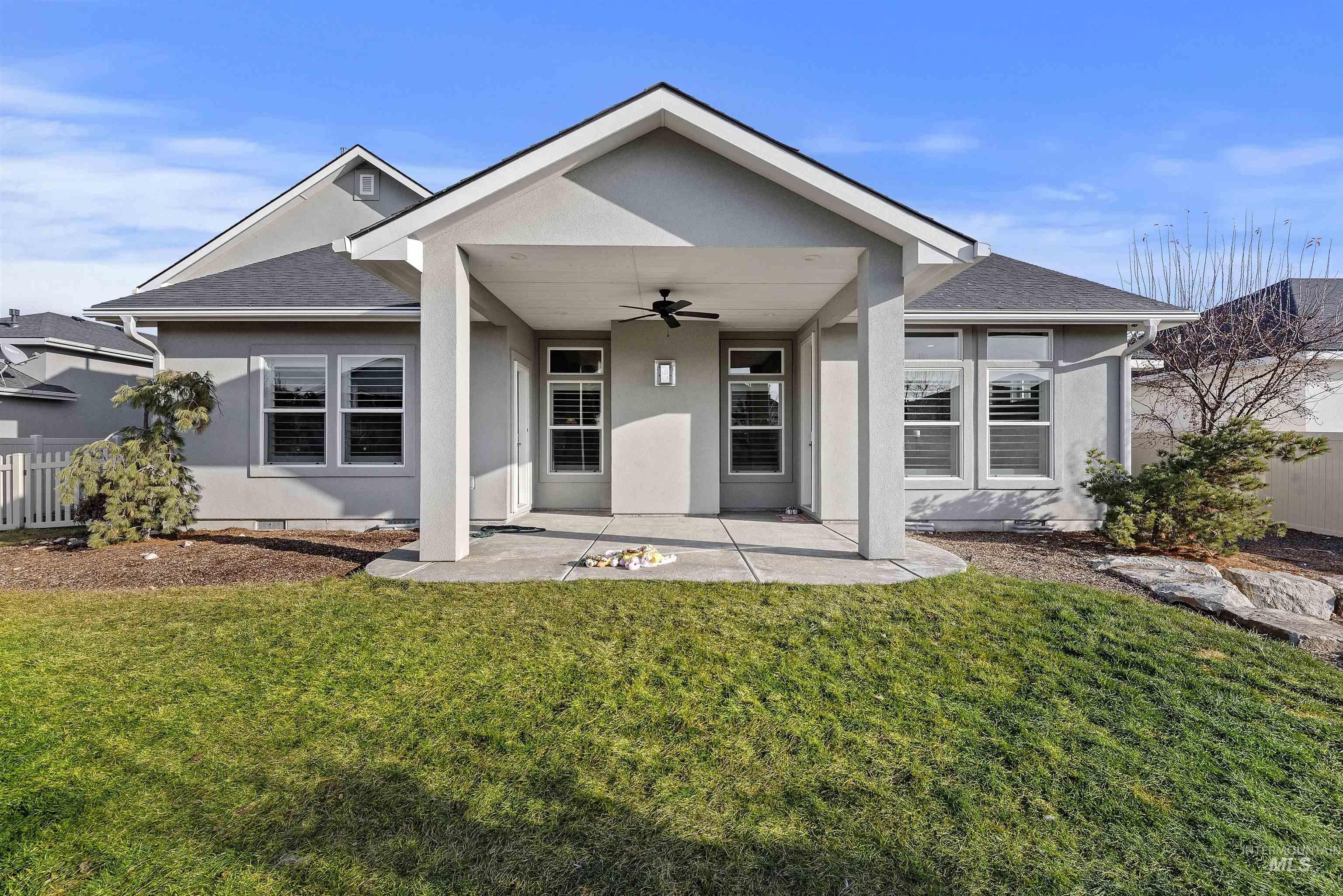 1173 N Racing Water Way