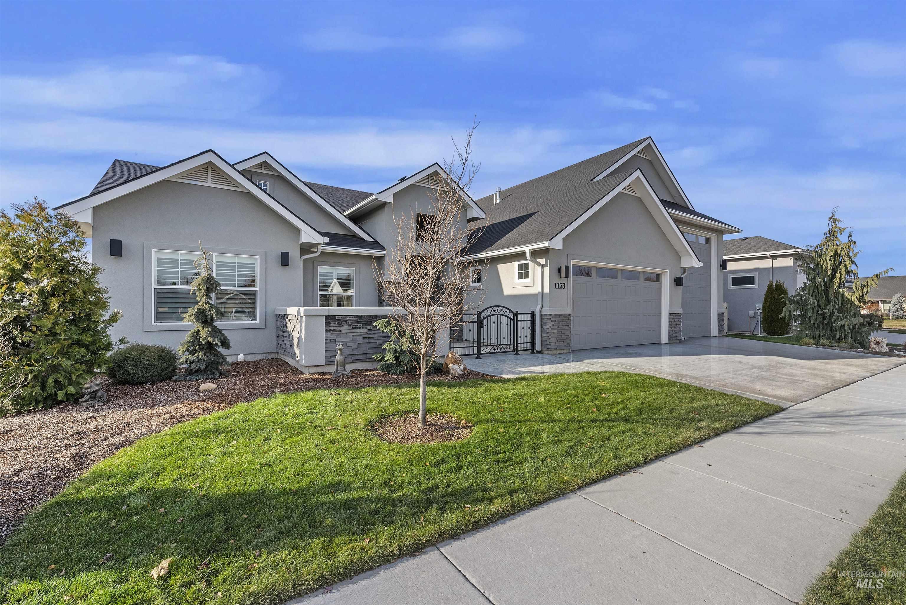 1173 N Racing Water Way