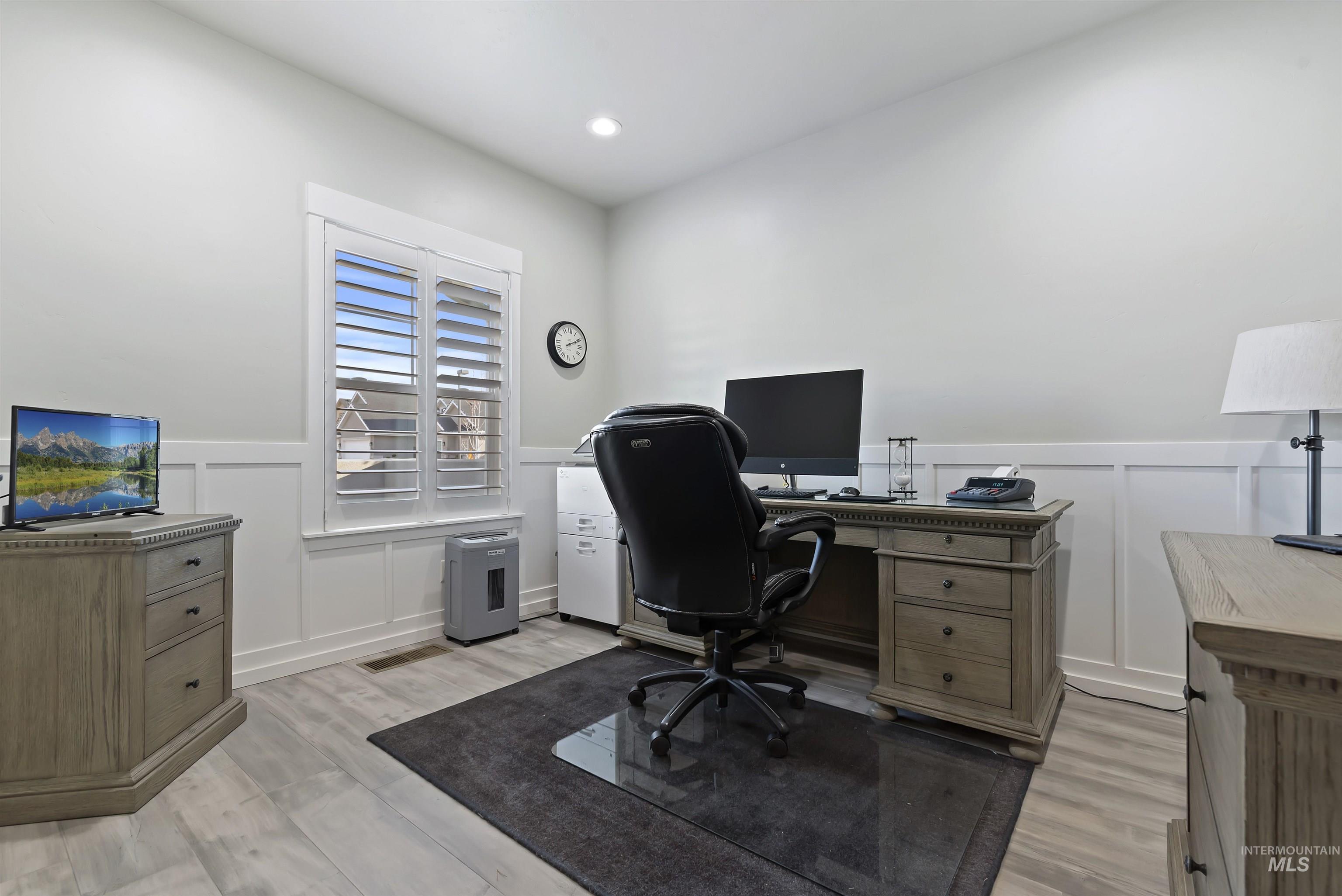 1173 N Racing Water Way