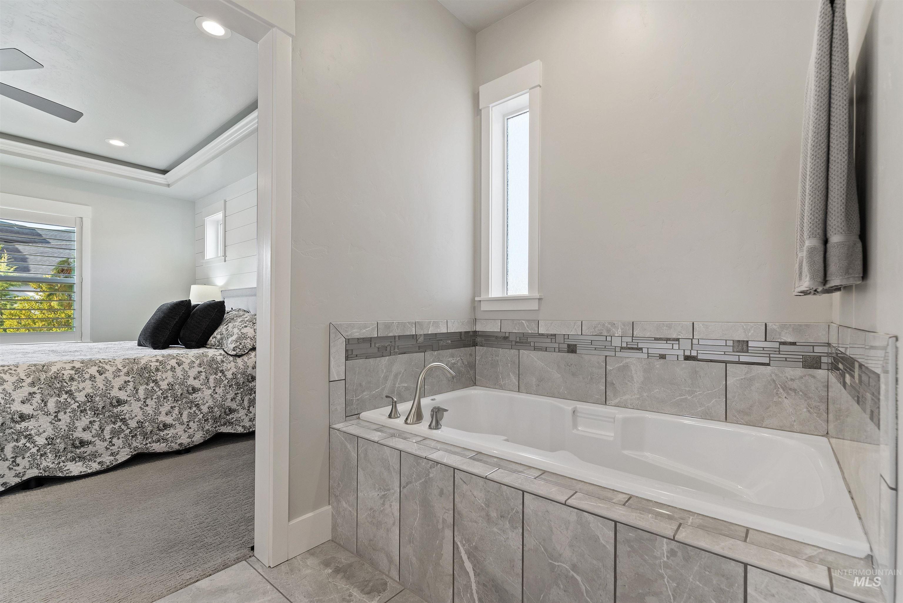 1173 N Racing Water Way