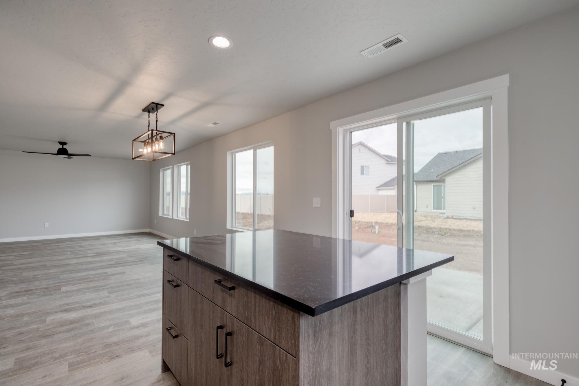 11087 W Trailheights Dr